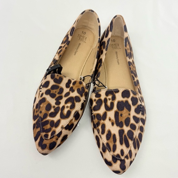 Time and Tru Brown Leopard Print Faux Suede Pointed Toe Loafers NEW - Picture 2 of 13